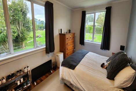 Photo of property in 17 Cumming Street, Okato, 4335