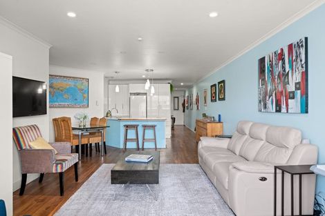 Photo of property in Paramount Apartments, 14/281 Maunganui Road, Mount Maunganui, 3116