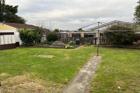 Photo of property in 7 Price Street, Westown, New Plymouth, 4310
