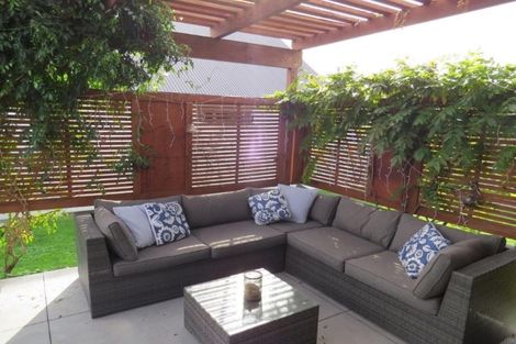 Photo of property in 76 Russell Robertson Drive, Havelock North, 4130