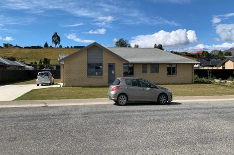 Photo of property in 31 Timsfield Drive, Lake Hawea, Wanaka, 9382