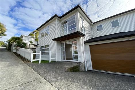 Photo of property in 11a Bank Street, Hillcrest, Auckland, 0627
