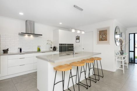 Photo of property in 123 Palm Springs Boulevard, Papamoa Beach, Papamoa, 3118