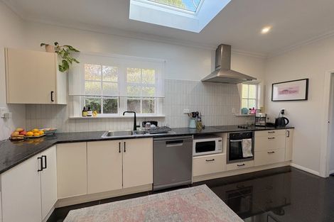 Photo of property in 26 Waitohu Road, York Bay, Lower Hutt, 5013