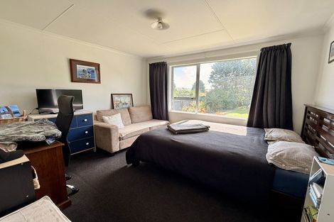 Photo of property in 54 Ross Street, Grasmere, Invercargill, 9810