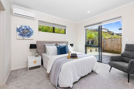 Photo of property in 3 Vintry Drive, Kumeu, 0810