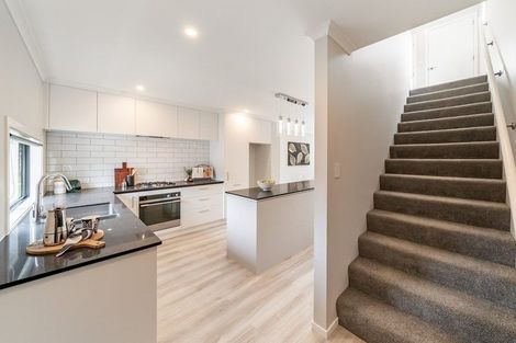 Photo of property in 84 Mawai Hakona Drive, Wallaceville, Upper Hutt, 5018