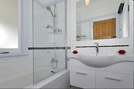 Photo of property in 104 Saint James Avenue, Papanui, Christchurch, 8053