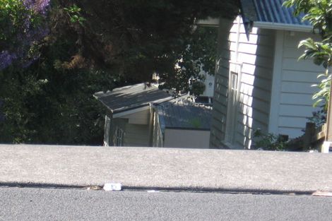 Photo of property in 2/17 Mahara Avenue, Birkenhead, Auckland, 0626