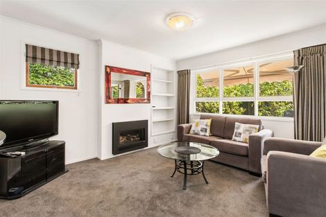 Photo of property in 102 Paparoa Street, Papanui, Christchurch, 8053