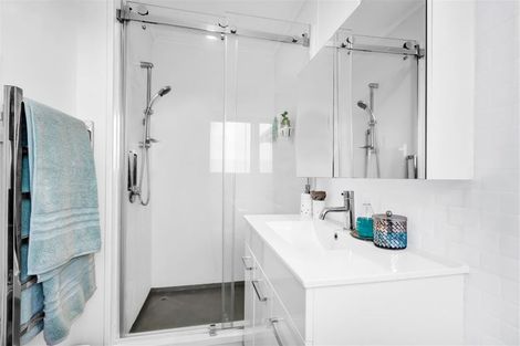 Photo of property in 142 Parklands Avenue, Bell Block, New Plymouth, 4312