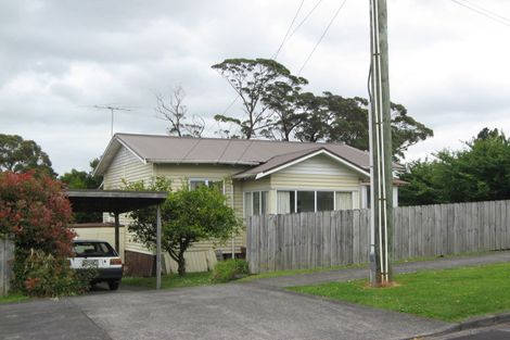 Photo of property in 2c Waiari Road, Conifer Grove, Takanini, 2112