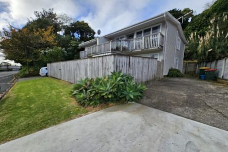 Photo of property in 55 Carrington Street, Lower Vogeltown, New Plymouth, 4310
