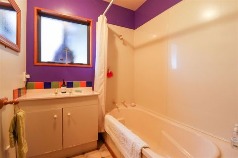 Photo of property in 22 Lynch Road, Levels, Timaru, 7973