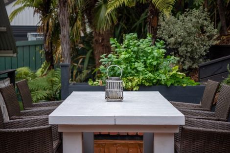 Photo of property in 60 Rue Balguerie, Akaroa, 7520