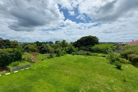 Photo of property in 5 Weona Place, Westmere, Auckland, 1022
