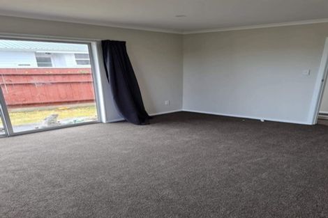 Photo of property in 20 Shanly Street, Brown Owl, Upper Hutt, 5018