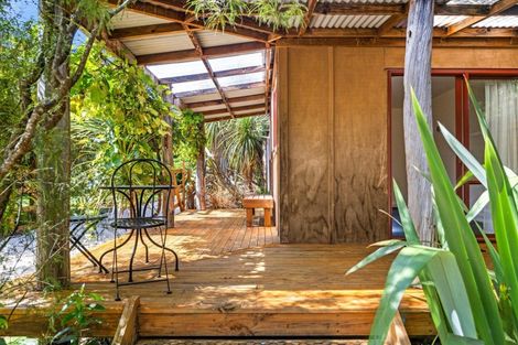 Photo of property in 15 Tukurua Road, Parapara, Takaka, 7182