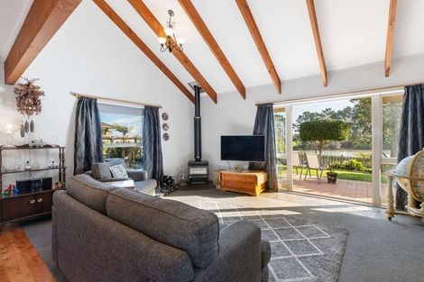 Photo of property in 67 Elsie Drive, Waiuku, 2123