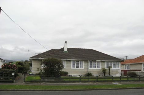 Photo of property in 2 Rugby Street, Levin, 5510
