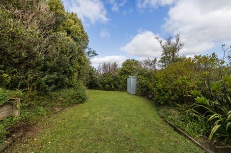 Photo of property in 20 Spur Grove, Titahi Bay, Porirua, 5022