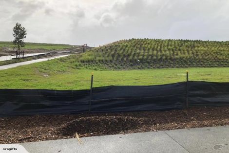 Photo of property in 12 Tawatawa Street, Long Bay, Auckland, 0630