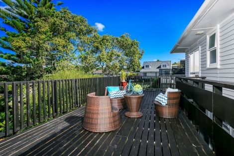 Photo of property in 51 Sycamore Drive, Sunnynook, Auckland, 0620