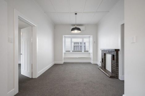 Photo of property in 5 Regent Street, Palmerston North, 4414