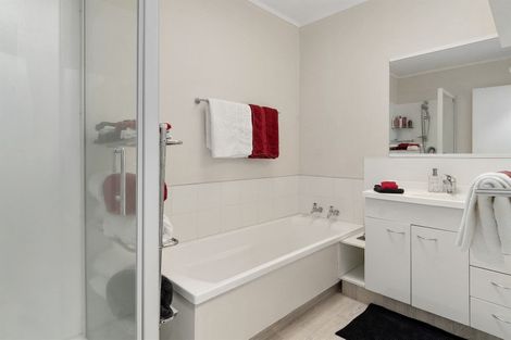 Photo of property in 3b Kotuku Place, Matua, Tauranga, 3110