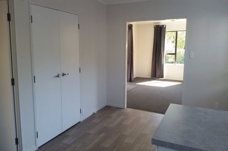 Photo of property in 60 Hillcrest Drive, Kelvin Grove, Palmerston North, 4414