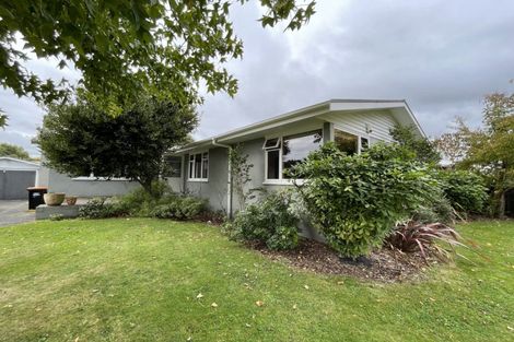 Photo of property in 65 Churchill Avenue, Hokowhitu, Palmerston North, 4410