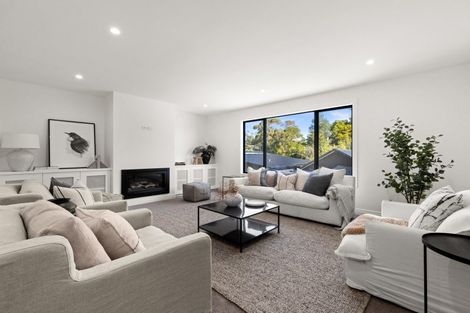 Photo of property in 17 Taruna Place, Havelock North, 4130