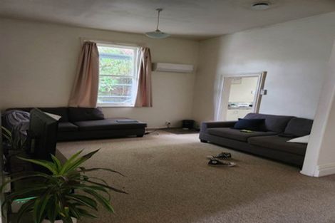 Photo of property in 3/106 Glenmore Street, Northland, Wellington, 6012