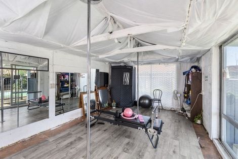 Photo of property in 21 Strange Street, Waitara, 4320