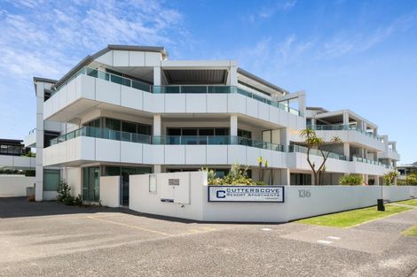 Photo of property in 311/136 Marine Parade, Mount Maunganui, 3116