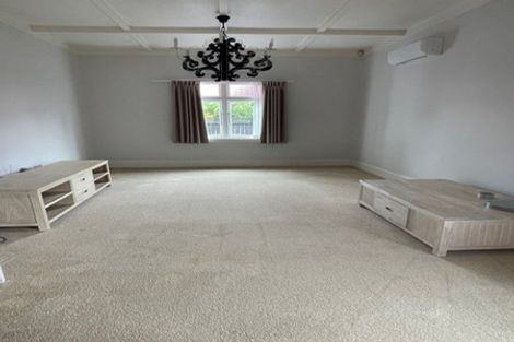 Photo of property in 86 Aroha Avenue, Sandringham, Auckland, 1025