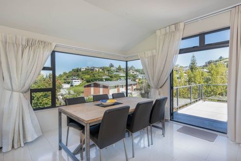 Photo of property in 2/9 Alberta Street, Acacia Bay, Taupo, 3330
