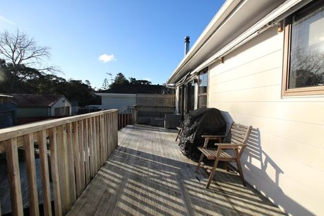 Photo of property in 1 Urban Grove, Ranui, Auckland, 0612