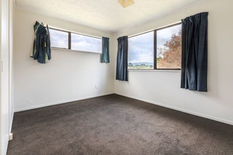 Photo of property in 86 Sunvue Road, Glen Eden, Auckland, 0602