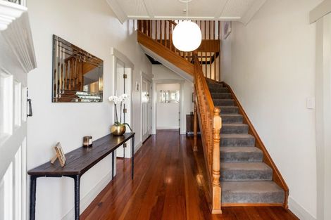 Photo of property in 6 Grosvenor Street, Cambridge, 3434