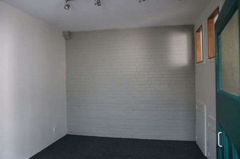Photo of property in 8 Vogel Street, Dunedin Central, Dunedin, 9016