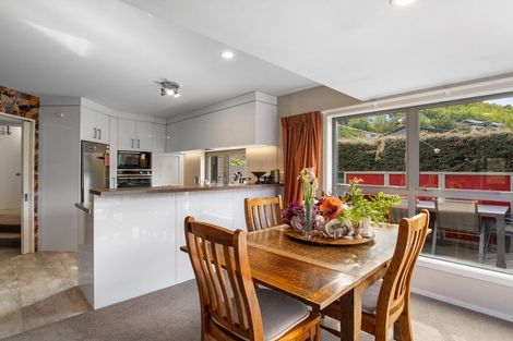 Photo of property in 5 Marina Drive, Frankton, Queenstown, 9300