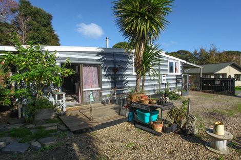 Photo of property in 9b Cross Street, Raglan, 3225