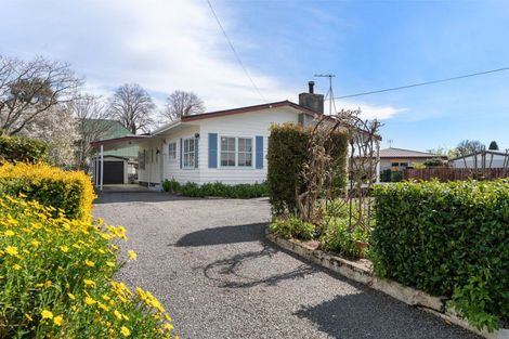 Photo of property in 16 Hogg Crescent, Masterton, 5810