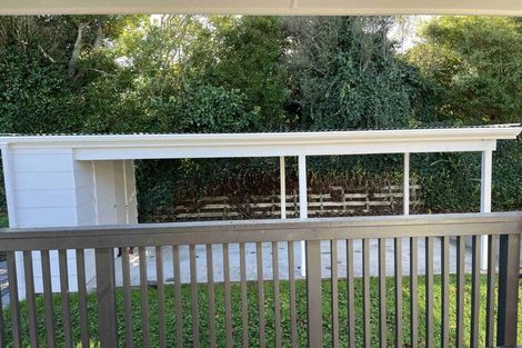 Photo of property in 2/226 Forrest Hill Road, Forrest Hill, Auckland, 0620