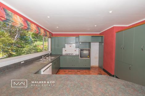 Photo of property in 9 Zeala Grove, Stokes Valley, Lower Hutt, 5019