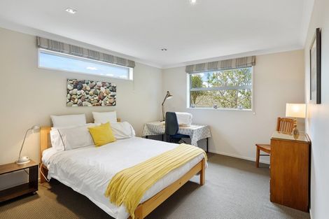 Photo of property in 6a Gleneagles Terrace, Ilam, Christchurch, 8053