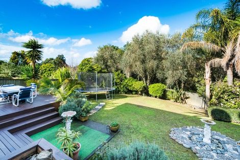 Photo of property in 11 Mistral Place, West Harbour, Auckland, 0618