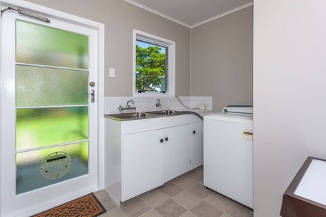 Photo of property in 12 Springfield Avenue, Ngarimu Bay, Thames, 3575