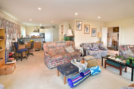 Photo of property in 35 Totara Road, Stanmore Bay, Whangaparaoa, 0932